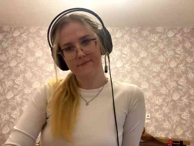 LaceyCockrell webcam