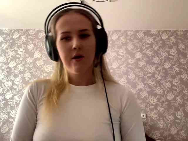 LaceyCockrell webcam