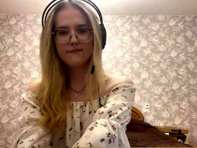 LaceyCockrell webcam