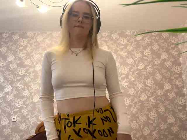 LaceyCockrell webcam