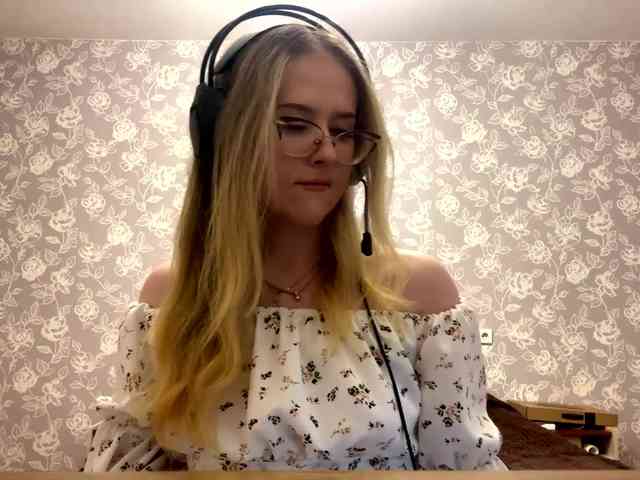 LaceyCockrell webcam