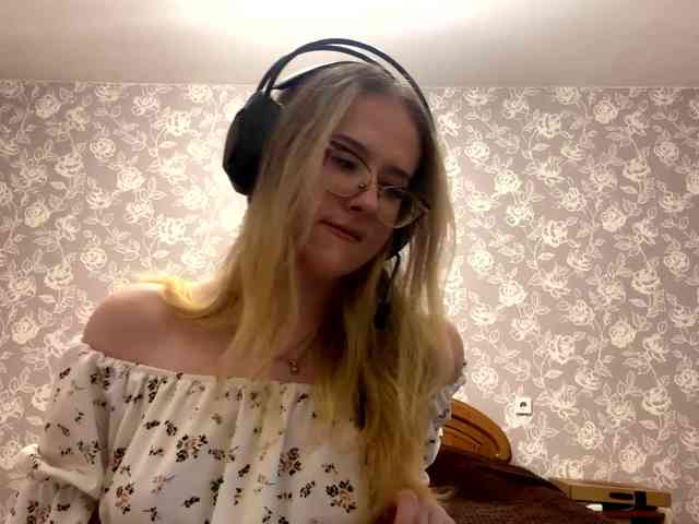 LaceyCockrell webcam