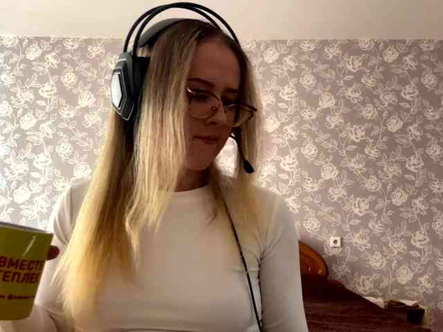 LaceyCockrell webcam