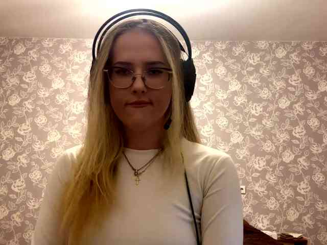 LaceyCockrell webcam