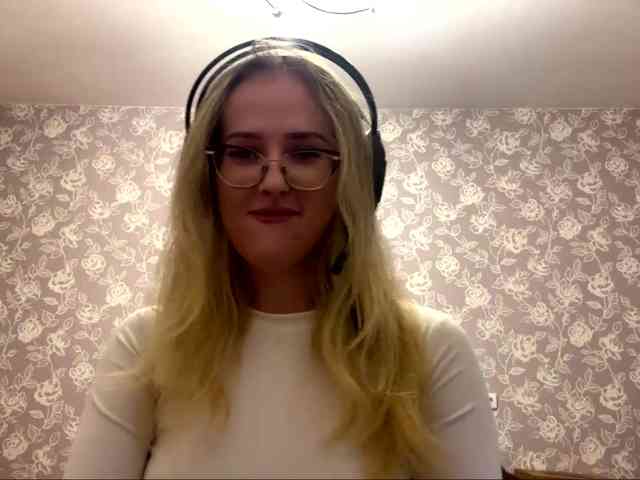 LaceyCockrell webcam