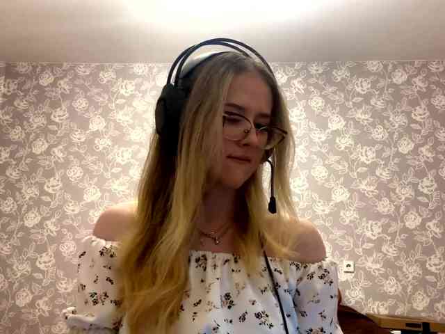 LaceyCockrell webcam
