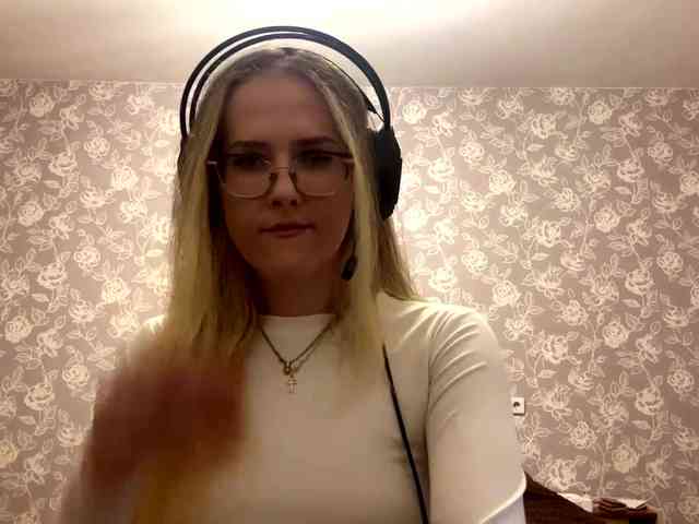 LaceyCockrell webcam