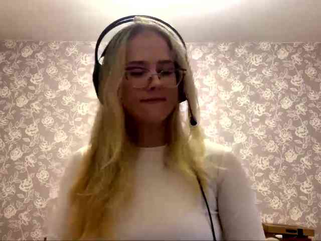 LaceyCockrell webcam