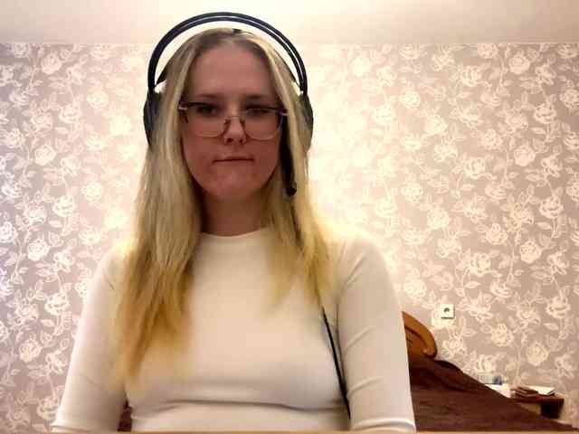 LaceyCockrell webcam