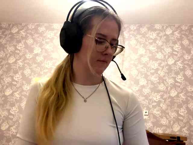 LaceyCockrell webcam