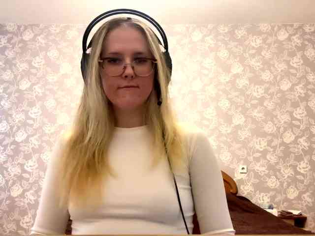 LaceyCockrell webcam