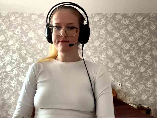 LaceyCockrell webcam