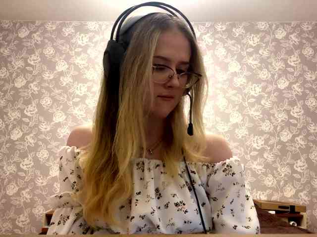 LaceyCockrell webcam