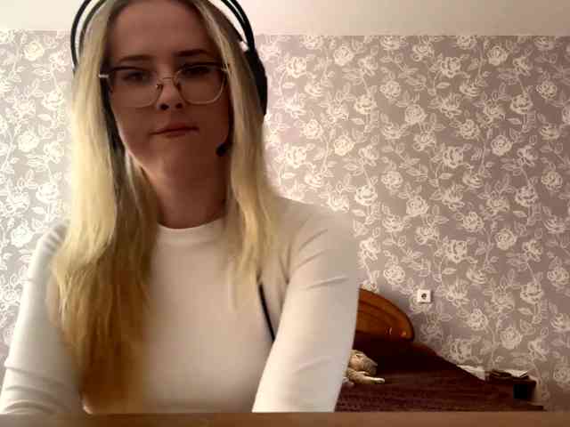 LaceyCockrell webcam