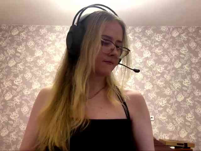 LaceyCockrell webcam