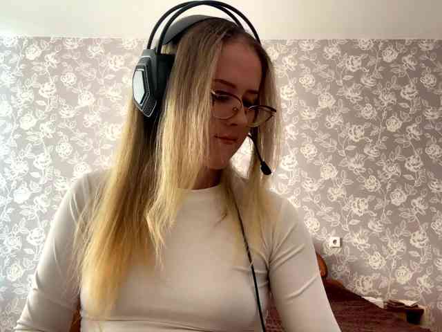 LaceyCockrell webcam