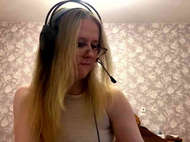 LaceyCockrell webcam