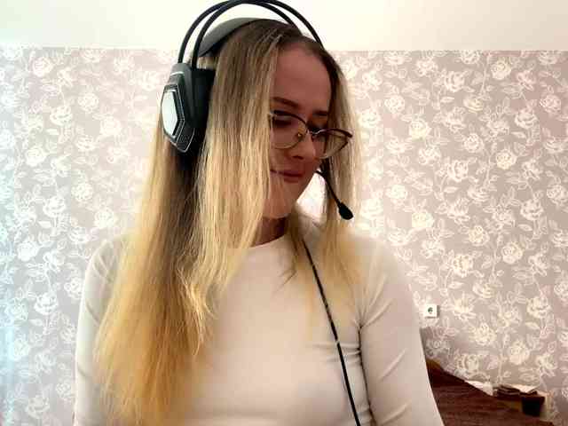 LaceyCockrell webcam