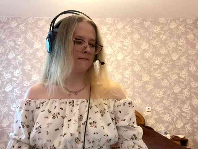 LaceyCockrell webcam