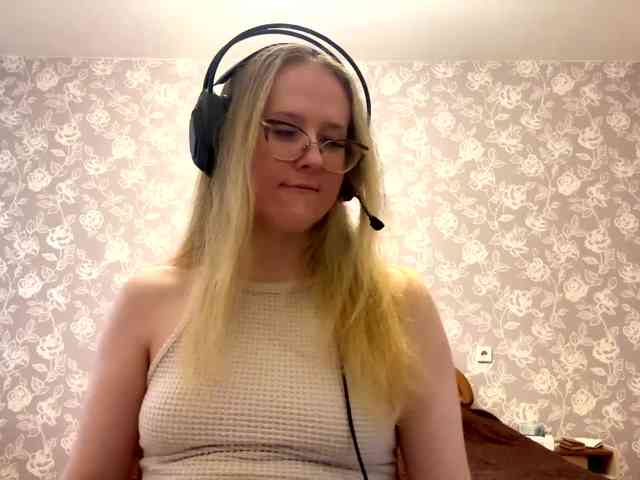 LaceyCockrell webcam