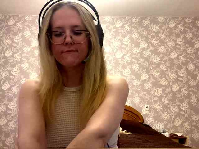 LaceyCockrell webcam