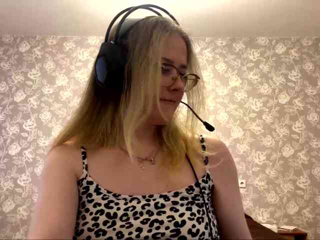 LaceyCockrell webcam