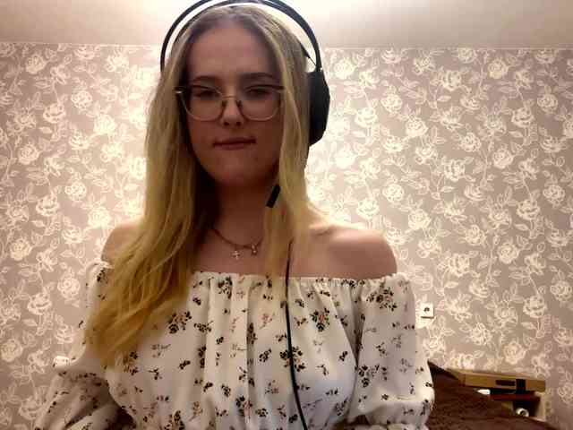 LaceyCockrell webcam