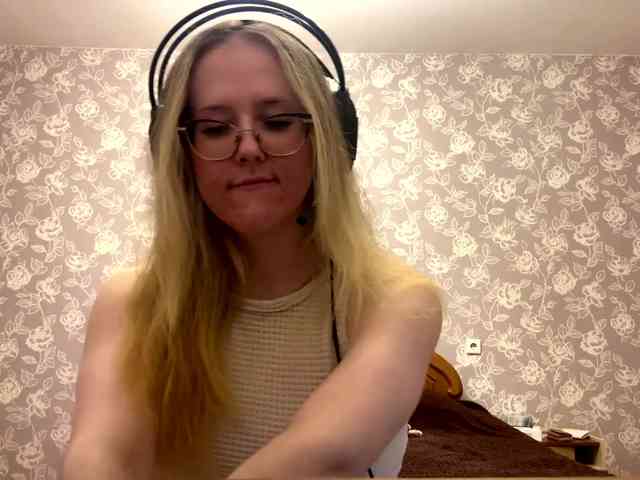 LaceyCockrell webcam