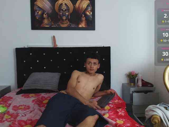 Secret-Pleassure webcam