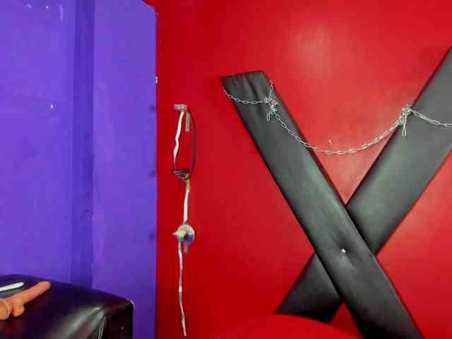 Secret-Pleassure webcam