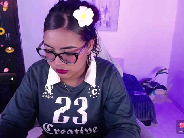 tyna-brown webcam