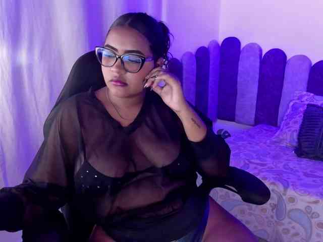 tyna-brown webcam