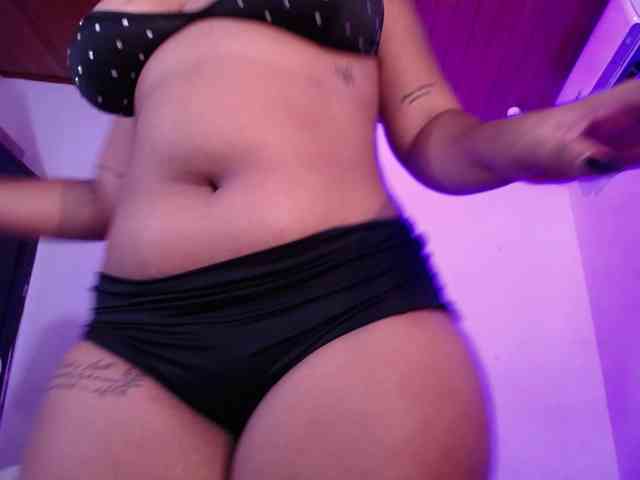tyna-brown webcam
