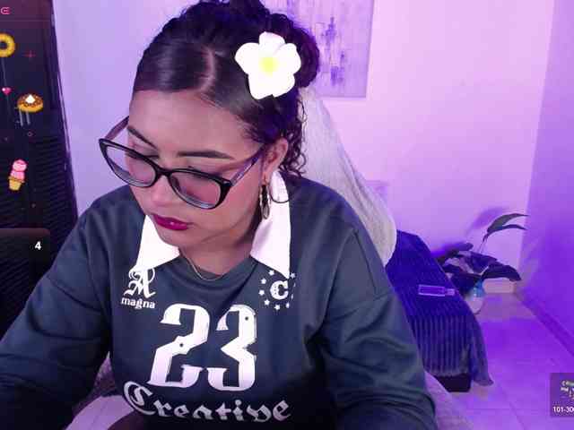 tyna-brown webcam