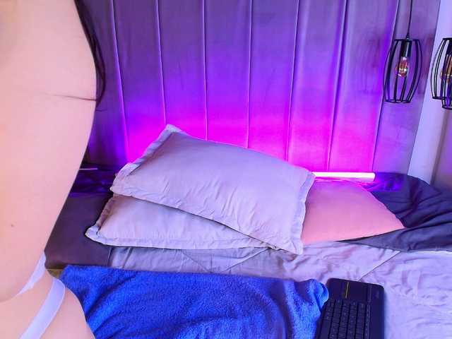KonnanLove live cam on BongaCams