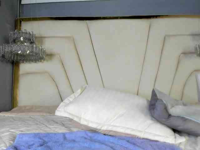 KonnanLove webcam