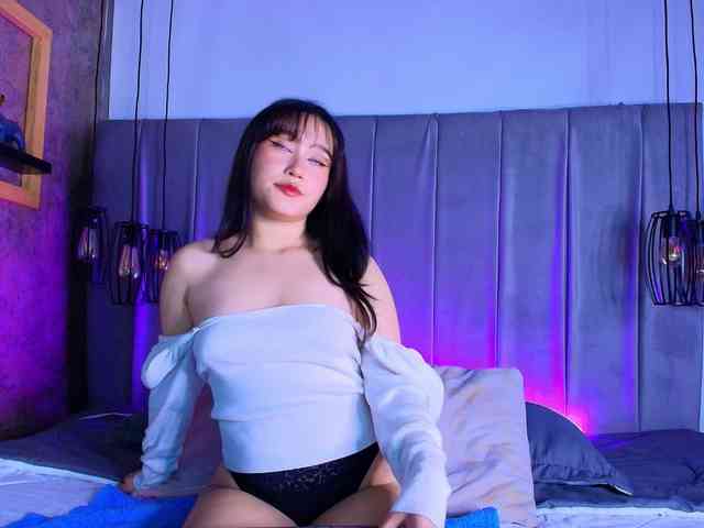 KonnanLove webcam