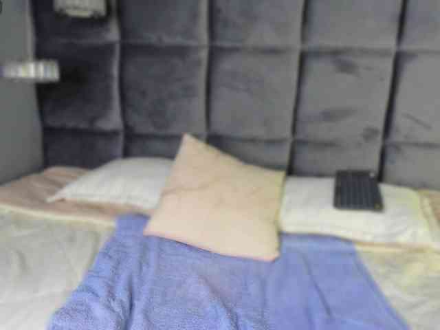 KonnanLove webcam