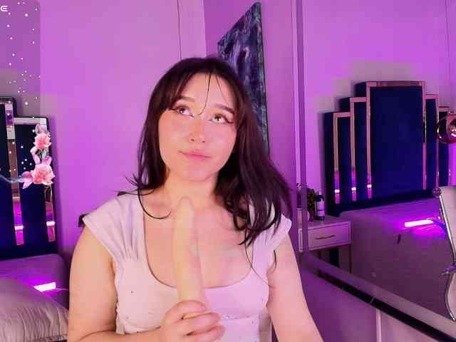 KonnanLove webcam