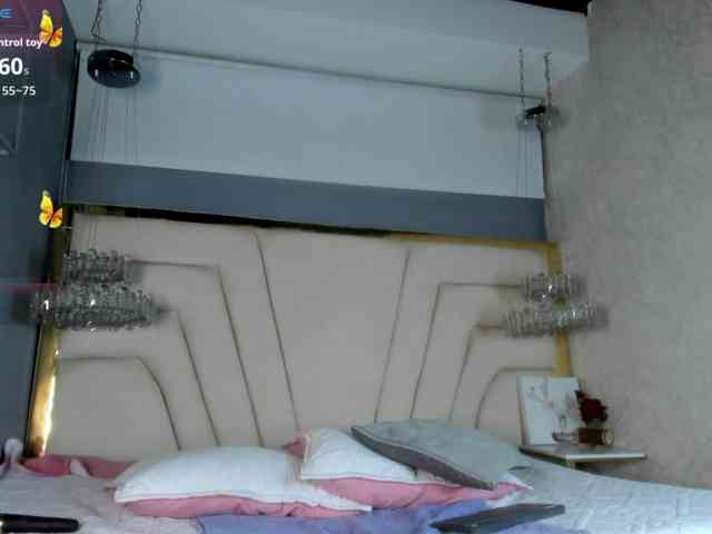 KonnanLove webcam