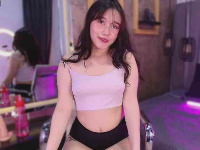 KonnanLove webcam