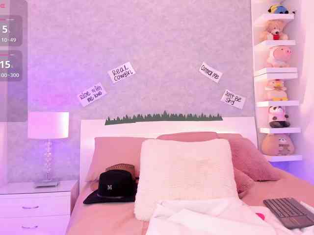 ZoeWalker webcam