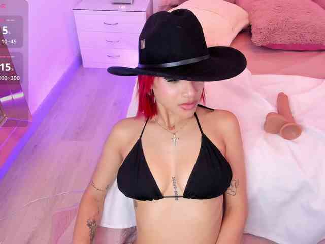 ZoeWalker webcam