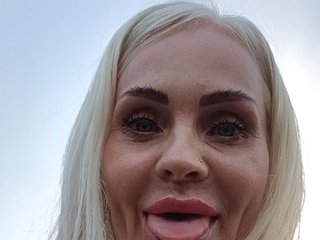 Mazalane Porn Show