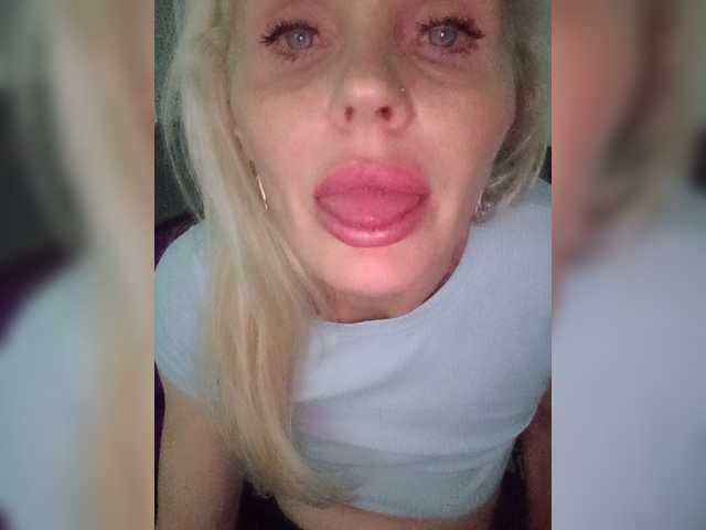 Mazalane live cam on BongaCams