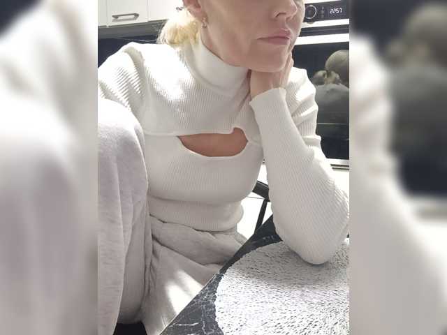 Mazalane live cam on BongaCams
