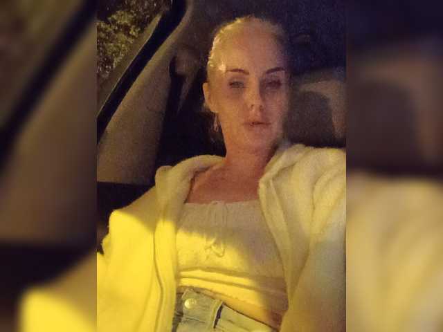 Mazalane live cam on BongaCams