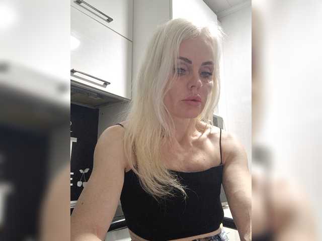 Mazalane live cam on BongaCams