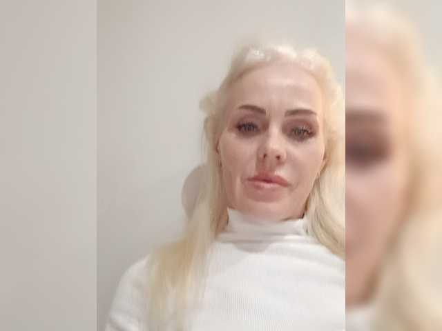 Mazalane live cam preview