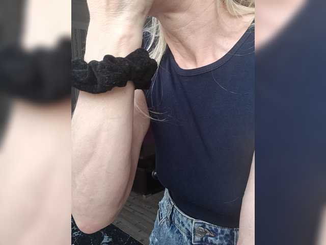 Mazalane live cam on BongaCams